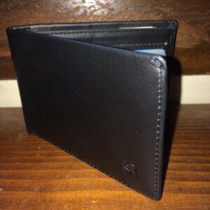 Men's Leather Wallet - Thin Sleek Casual Bifold with 6 Credit Card Pockets